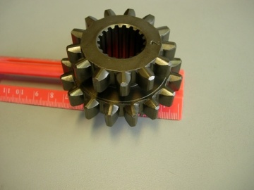 Ingranaggio doppio - Kubota : B1-14, B1200, B1400, B1402, B1500, B1502
Zen-Noh : ZB1200, ZB1400, ZB1402, ZB1500, ZB1502
