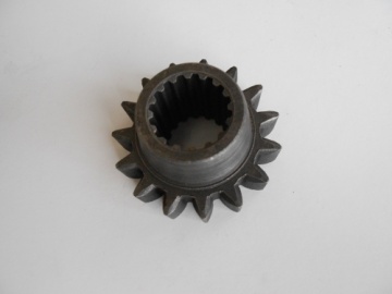 Ingranaggio 15 dente - Kubota : B1-14, B1-15, B40, B1400, B1402, B1502, B6000, B6001, B7000, B7001, B7100
Zen-Noh : ZB6000, ZB6001, ZB7000, ZB7001, ZB7100
